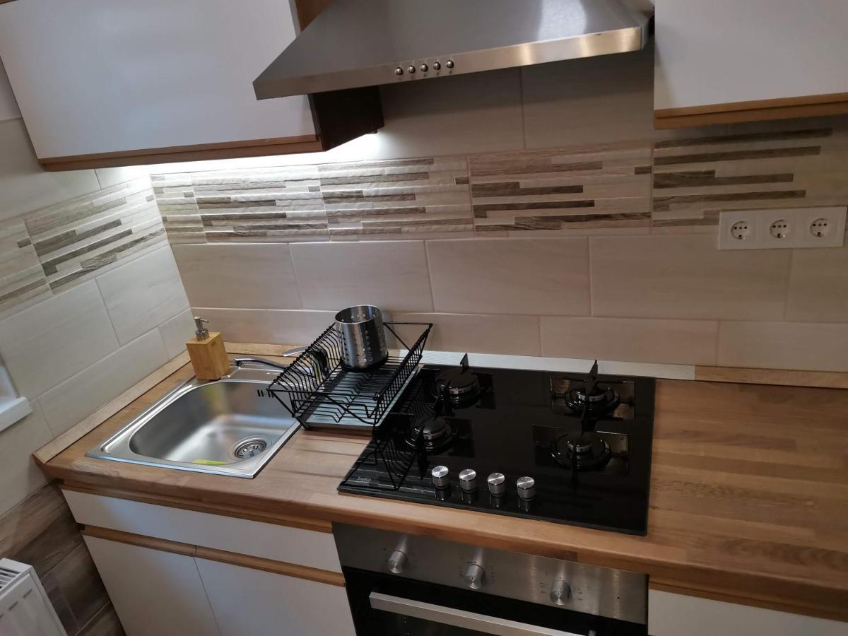 Sweet Life Apartman Eger Exterior photo